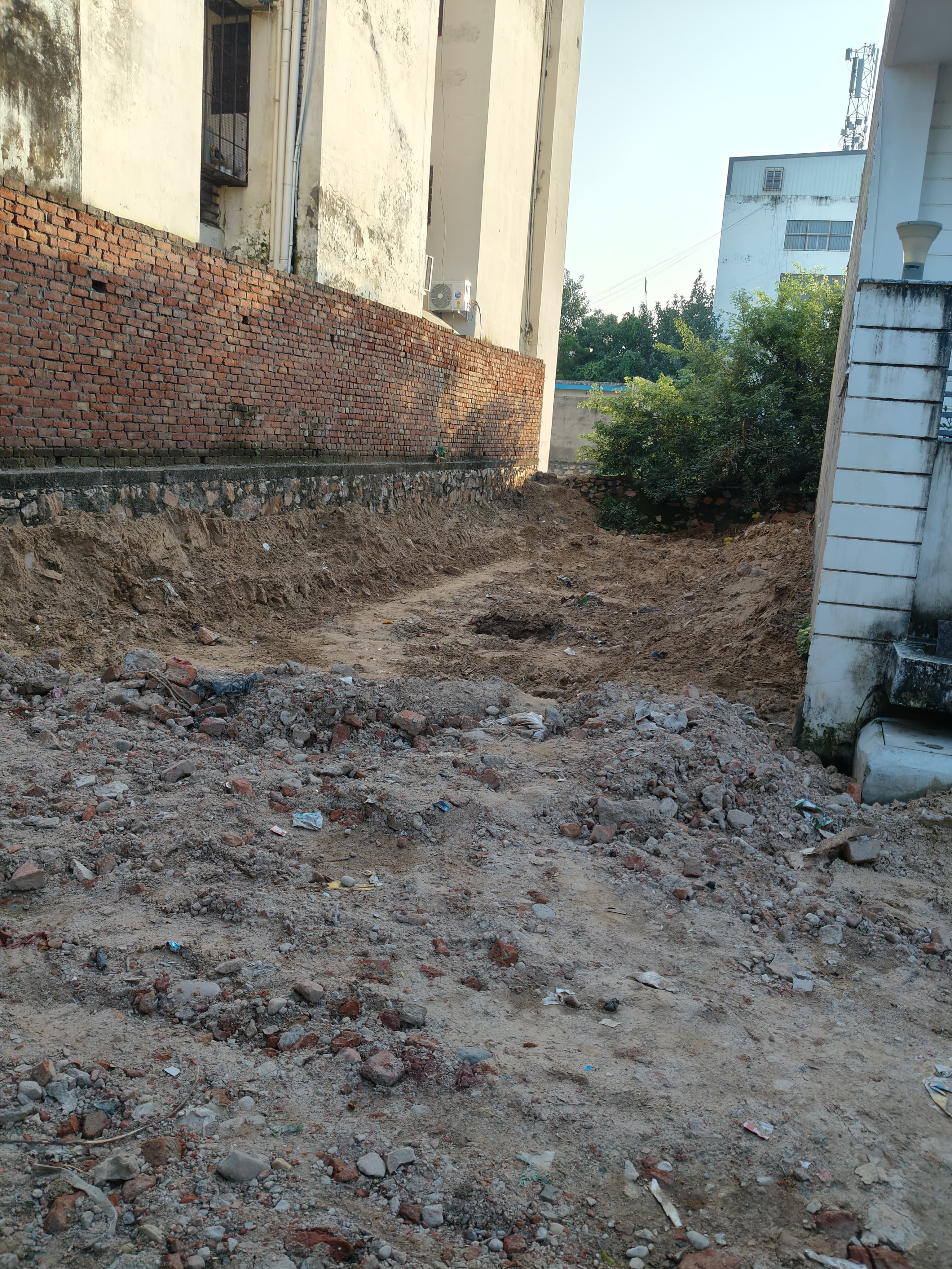 90 B Patta Plot 140 SQ Yards Plot